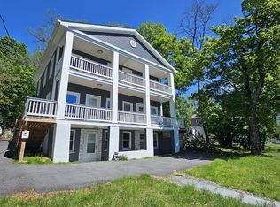 26 Mill St, Middletown, NY 10940