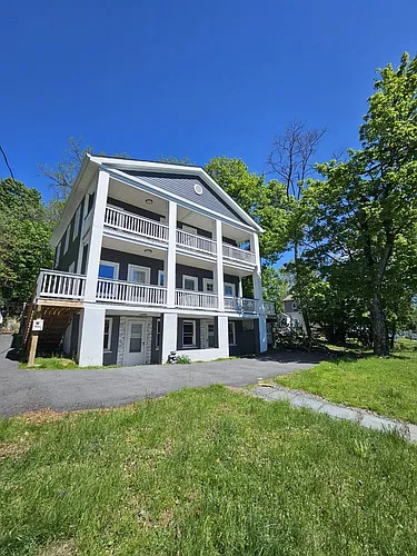 26 Mill St Photo 1