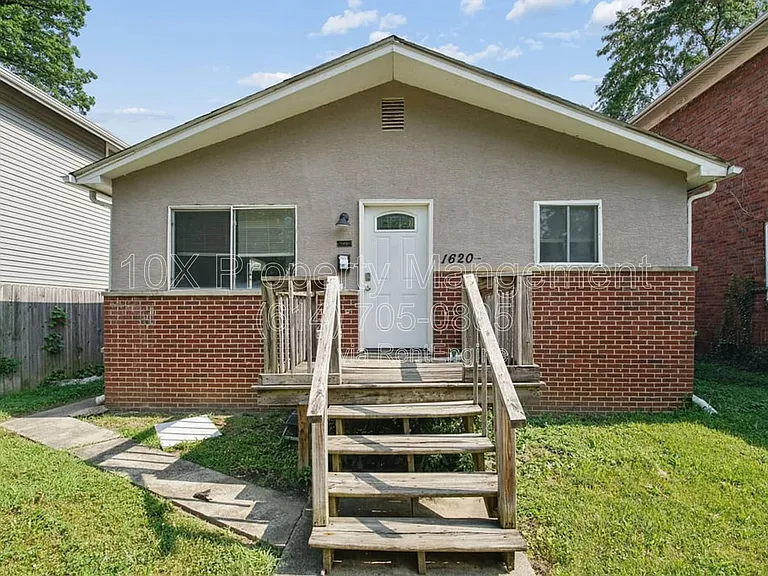 1620 Arlington Ave — Photo 3