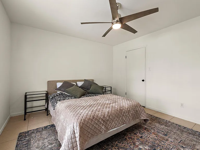 1700 Houston St #203 — Photo 14