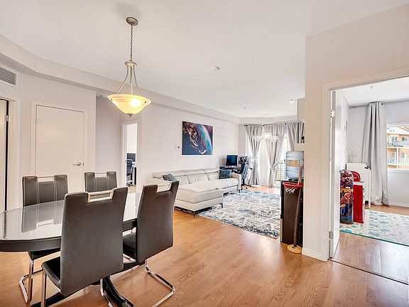 5th image of 4304 139th Ave NW #304