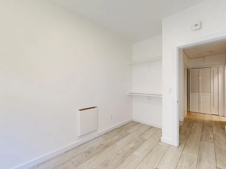 936 Hayes St #29 — Photo 12