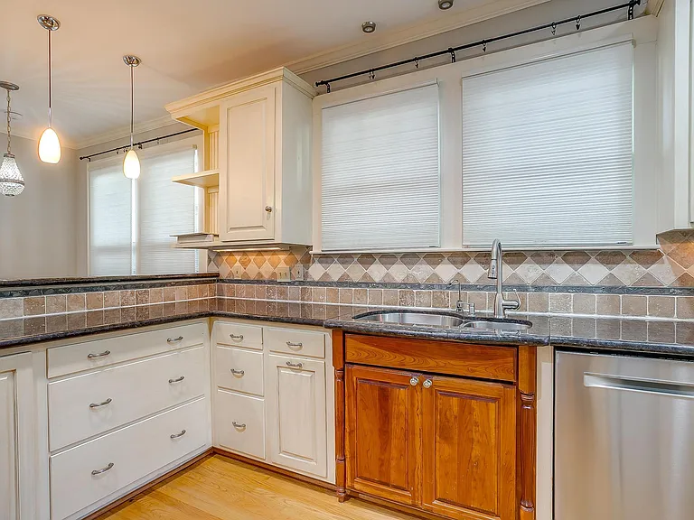 4022 Bunting Ave — Photo 13