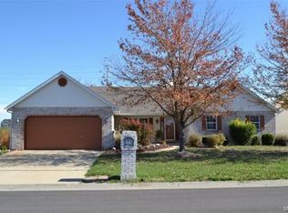 1510 Progress Ln, Belleville, IL 62221