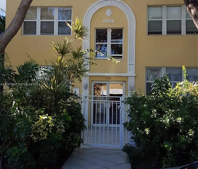 1550 Drexel Ave #106 — Photo 1