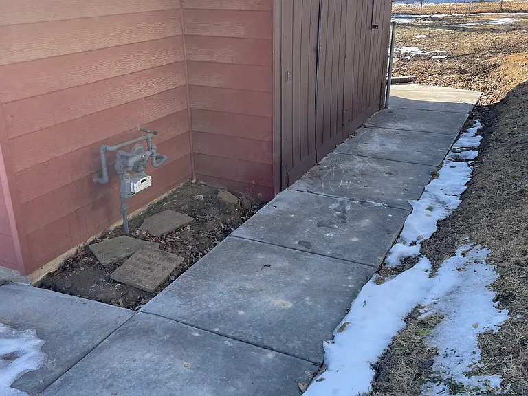 1325 Aloha Dr — Photo 17