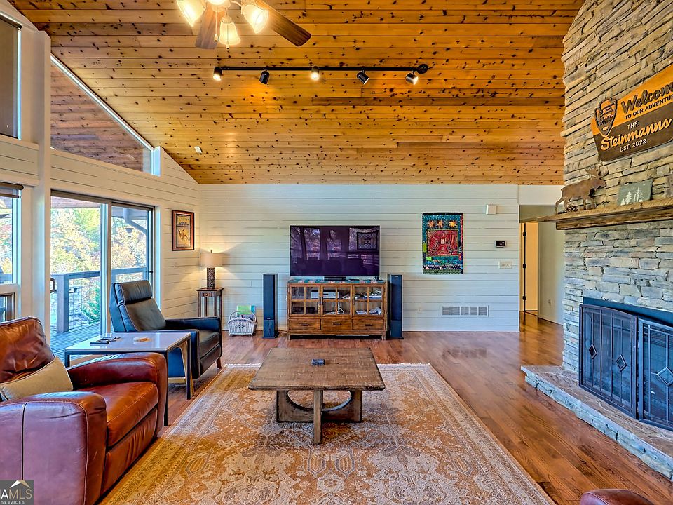 16th image of this home