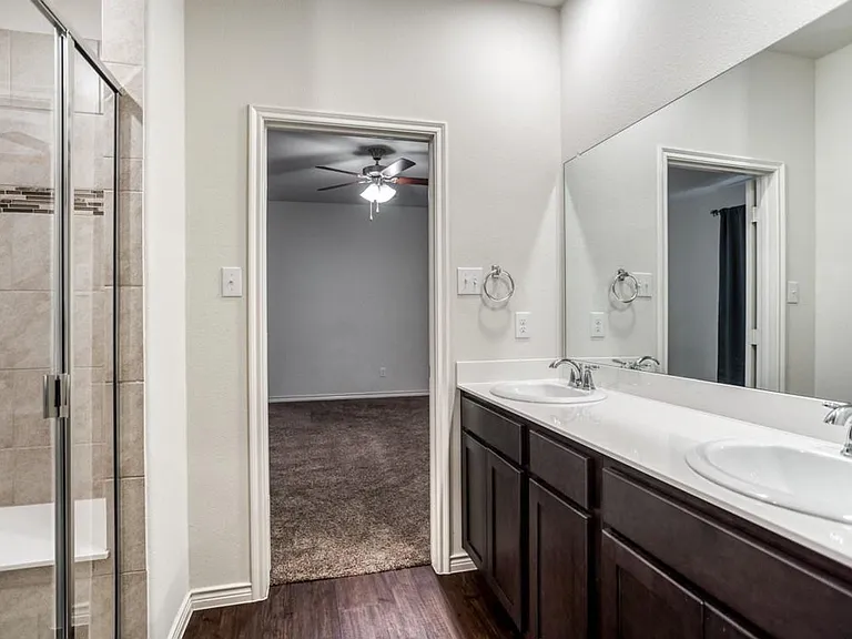 3204 Brazos Dr — Photo 16