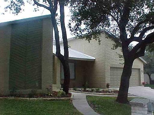 1st image of 3903 PARK GATE DR