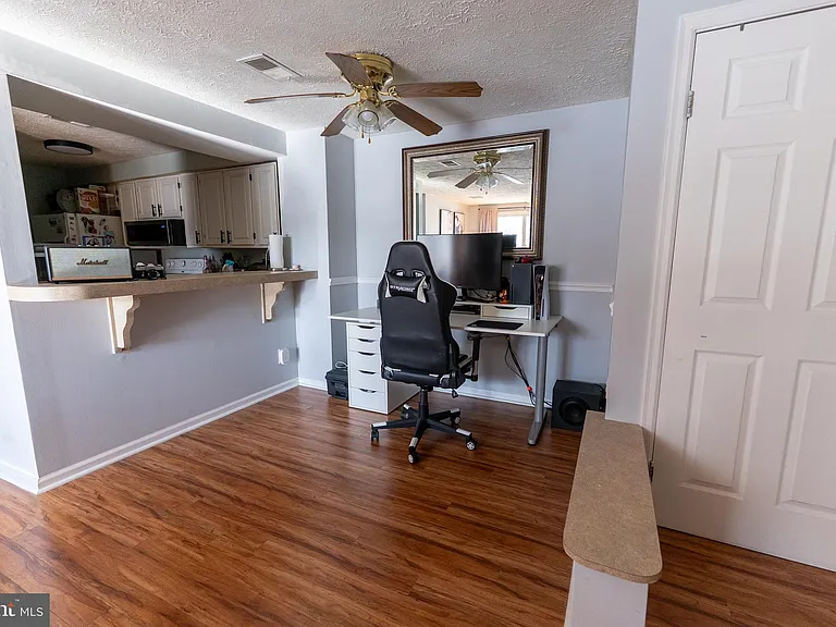 800 Stratford Way #E — Photo 7