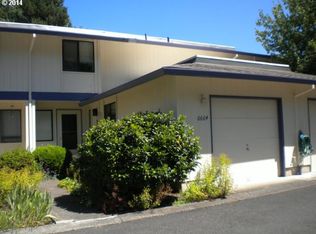 6664 SW Sussex St, Beaverton, OR 97008