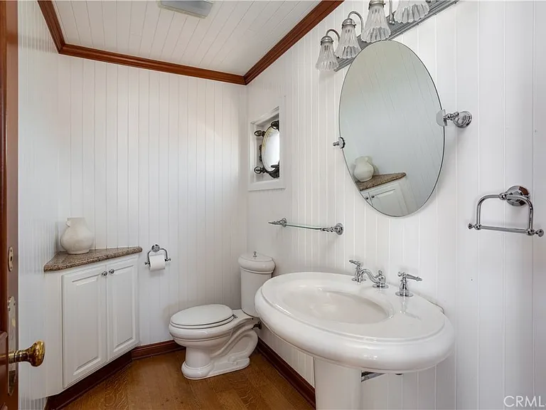 24352 Santa Clara Ave — Photo 26