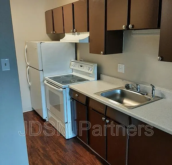 5605 W Warren Ave #13 — Photo 3