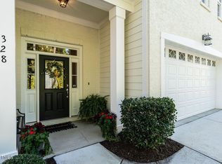 328 Ashton Ridge Ln, Cary, NC 27513