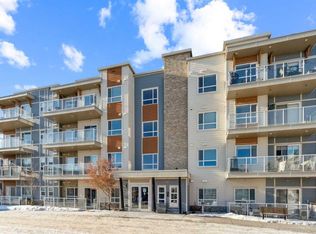 370 E Harvest Hills Cmn NE #407, Calgary, AB T3K 2M8
