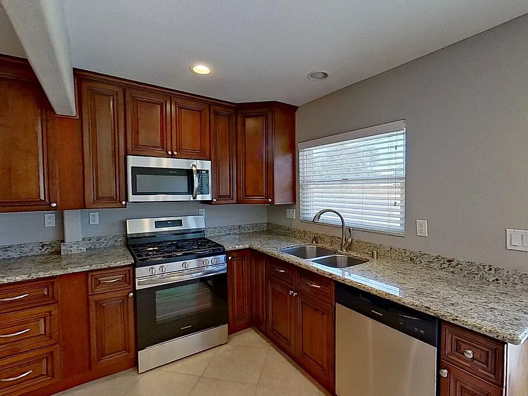 420 Adlena Dr — Photo 8