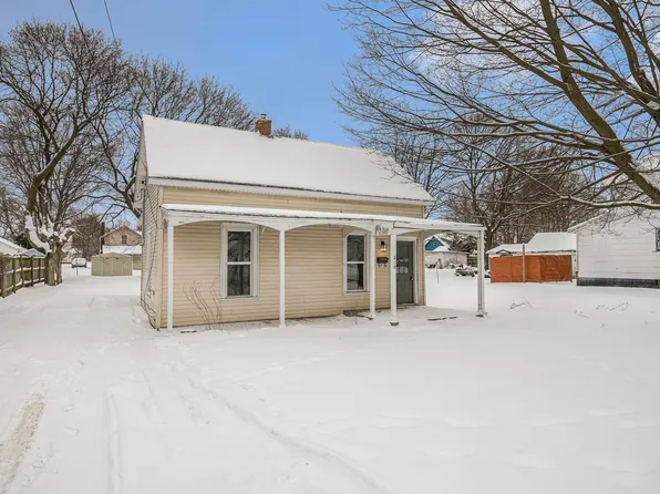 215 N Centerville Rd, Sturgis, MI 49091