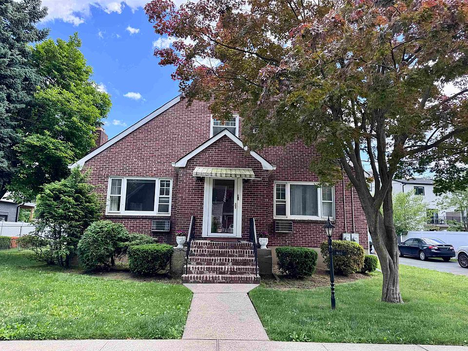 1st image of 816 Kingsland Ave