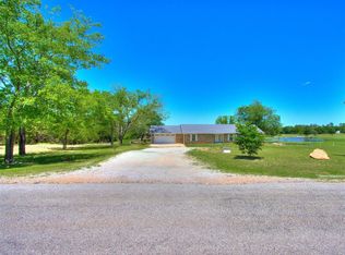 18 Whispering Meadows Rd, Shawnee, OK 74804