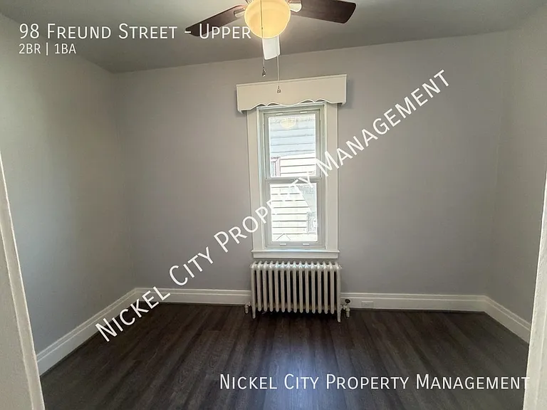 98 Freund St #UPPER — Photo 10