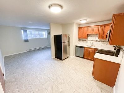 1185 Adams St APT 1, Dorchester, MA, 02124