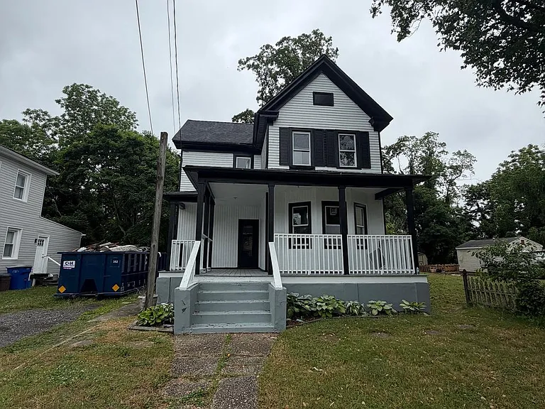 513 Madison Ave — Photo 2