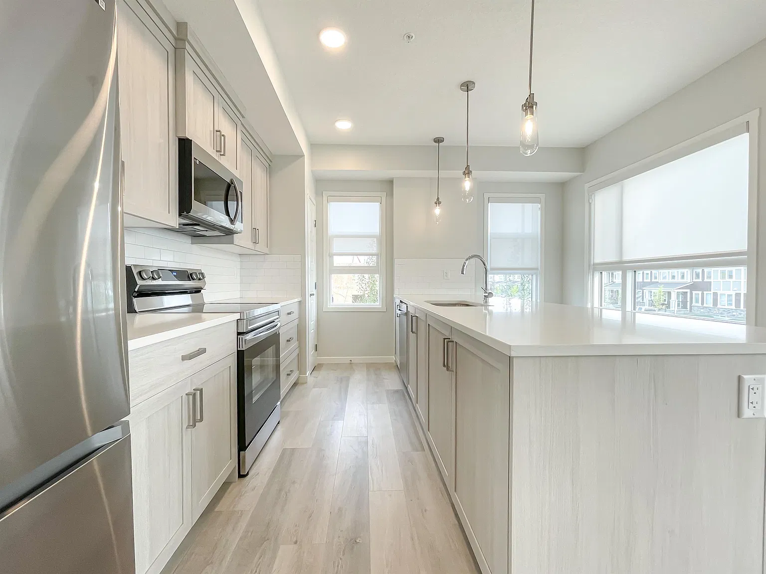 80 Carrington Plaza NW (Carrington Square) - Unit 212, Calgary - Unit 212 — Photo 3