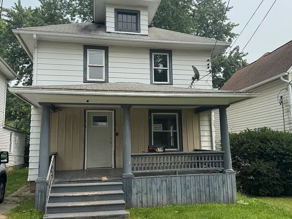 519 Steward Ave
