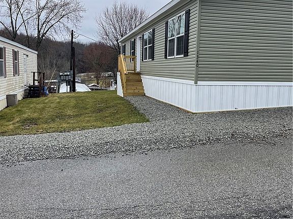 2nd image of 1340 Hilltop Dr