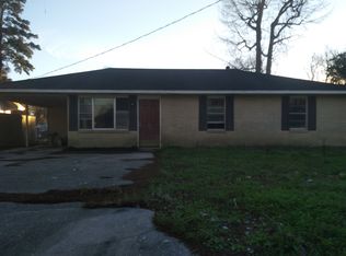 158 Hickory St, Denham Springs, LA 70726