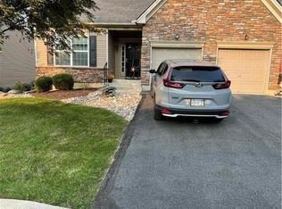 3635 Cottage Dr, Bethlehem, PA 18020