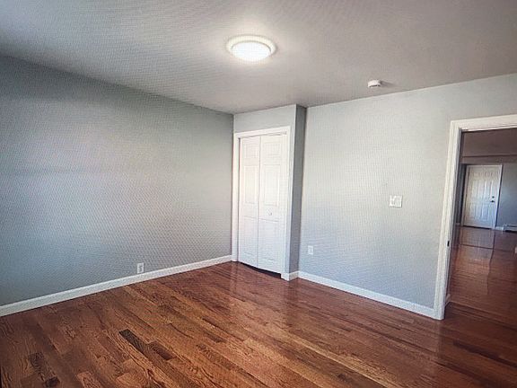 3rd image of 223 Trenton St #1