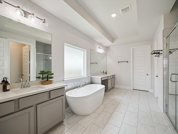 4th image of 9023 Bayou Spring Ct