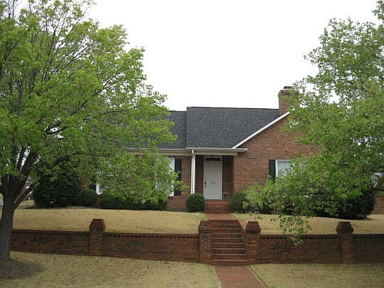 2nd image of 1902 Connemara Ct