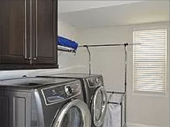 4th image of 3326 Pleasant Hollow Ln