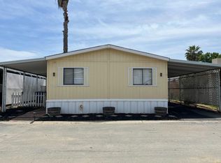 860-153 E Grangeville Blvd, Hanford, CA