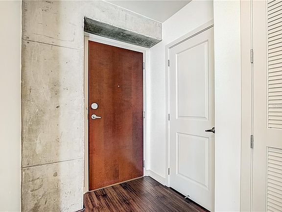 3rd image of 155 Court Ave #2202