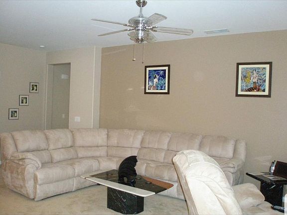 5th image of 29239 Gateway Dr