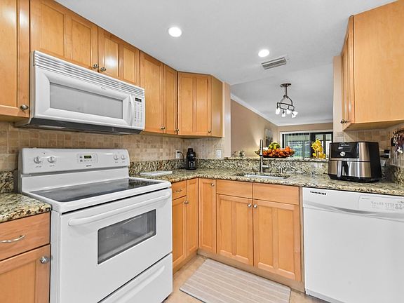 2nd image of 2241 SW 15th St APT 207