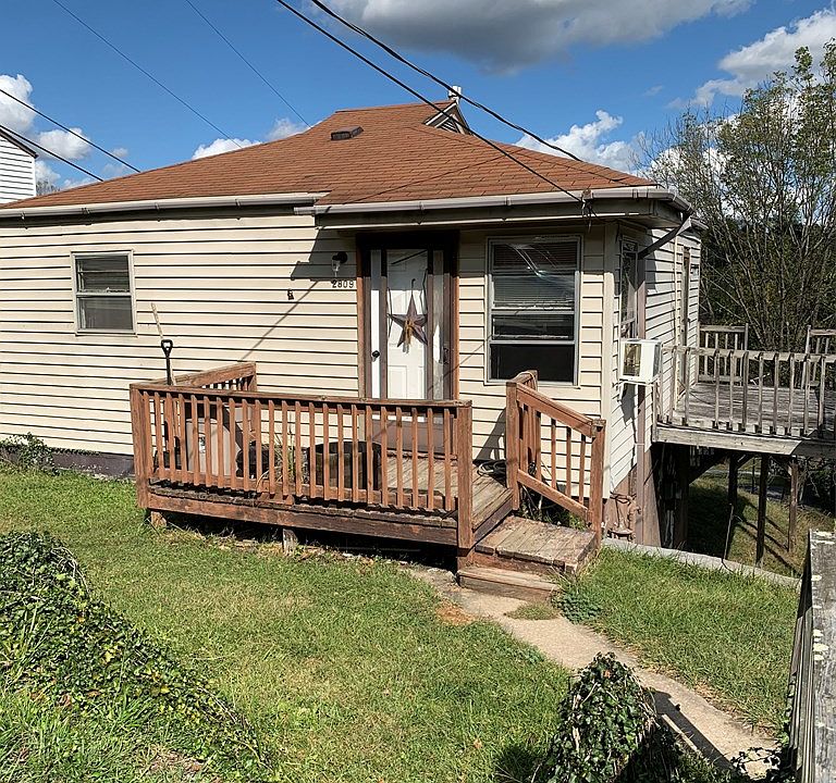 2nd image of 2809 Kirk St