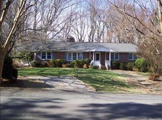 2616 Green Crest Dr, Winston Salem, NC 27106