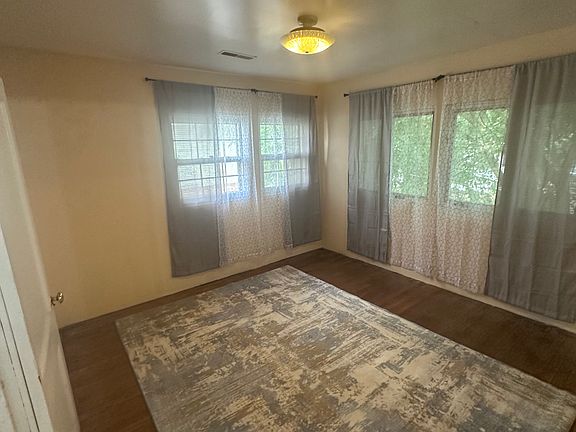 5th image of 1546 Lee St E #A
