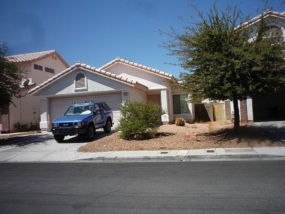 2nd image of 6963 Wineberry Dr