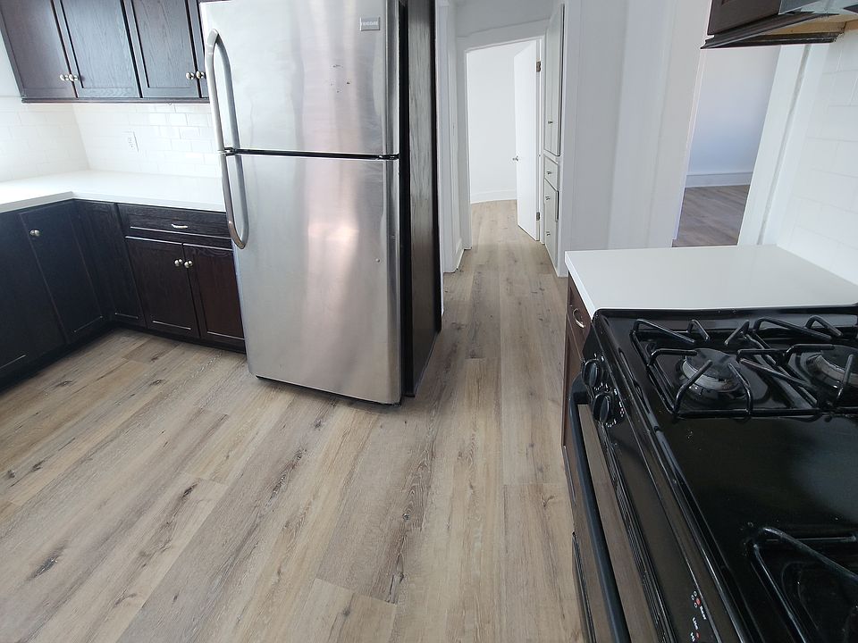 kitchen/hallway to bathroom & bedroom