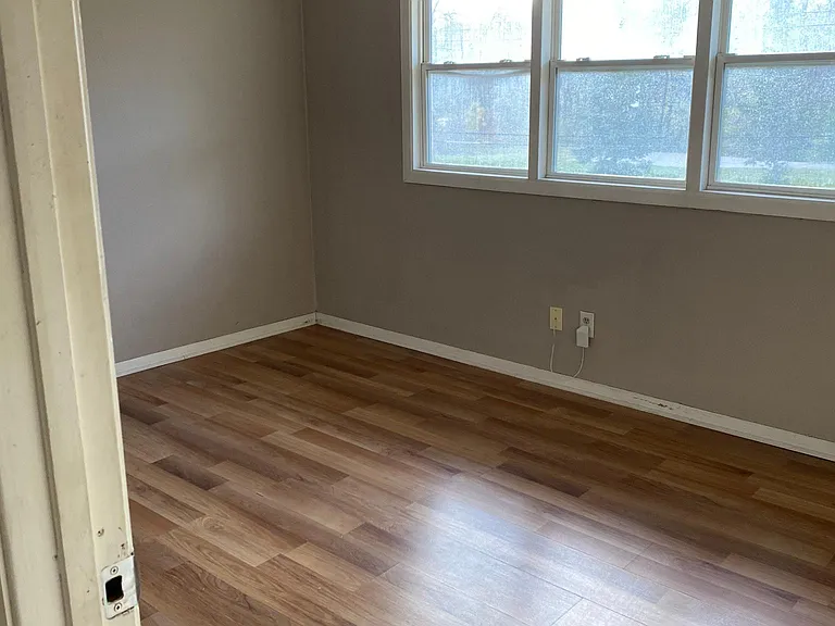 Upstairs bedroom