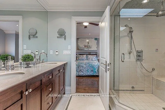 21 Dunblaine Ave — Photo 11