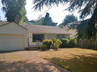 2725 NE 100th St, Seattle, WA 98125