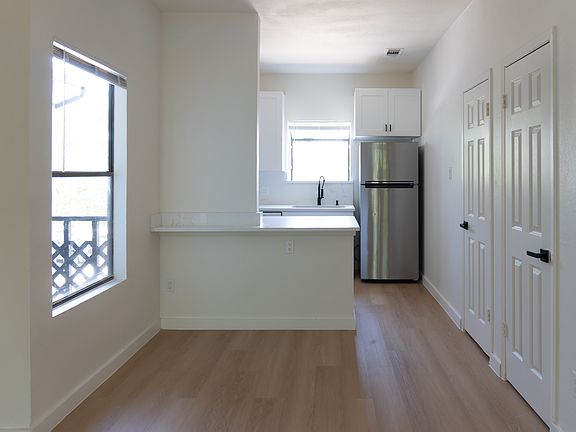 3rd image of 9504 Kempler Dr #C