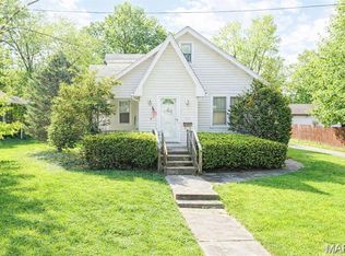 112 N 36th St, Belleville, IL 62226