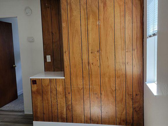 2nd Floor 1-bedroom, 1 bathroom apartment for $953